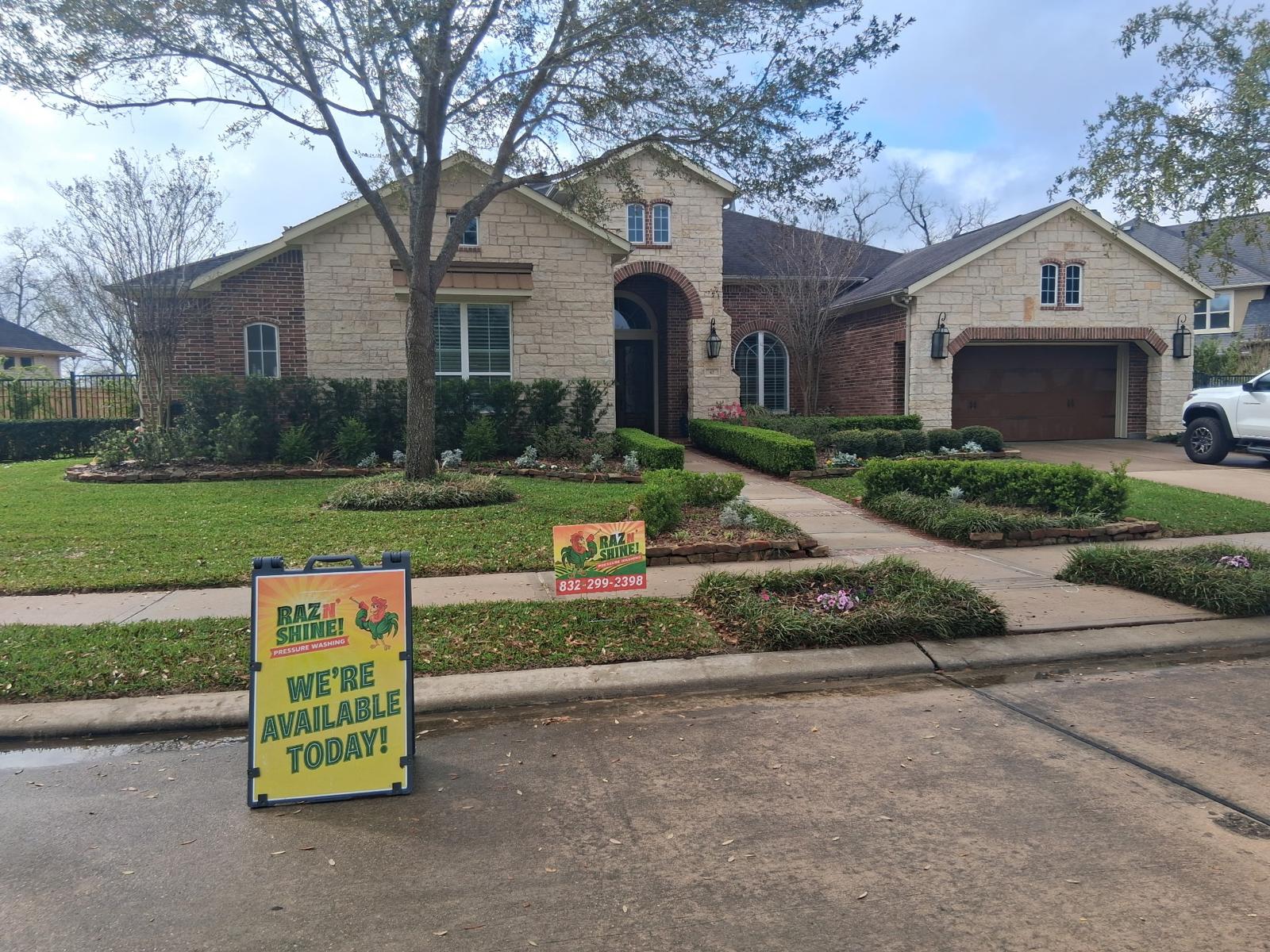 Exterior washing and cleaning services TX Raz N Shine
